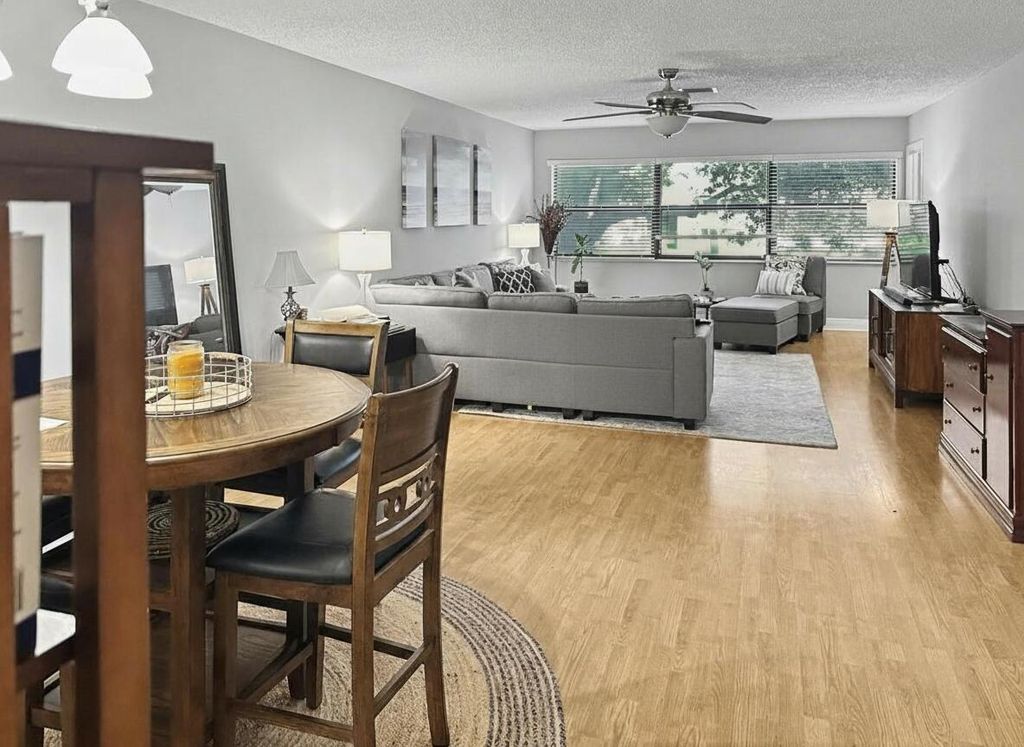 Photo of 3011 SW 21st Terrace #382b, Delray Beach, FL 33445 (MLS # R11161092)