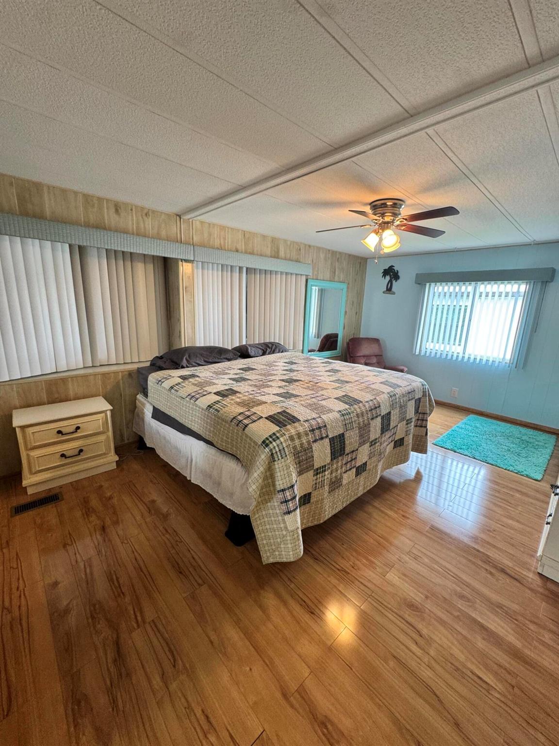 Spanish Lakes Country Clu - Residential