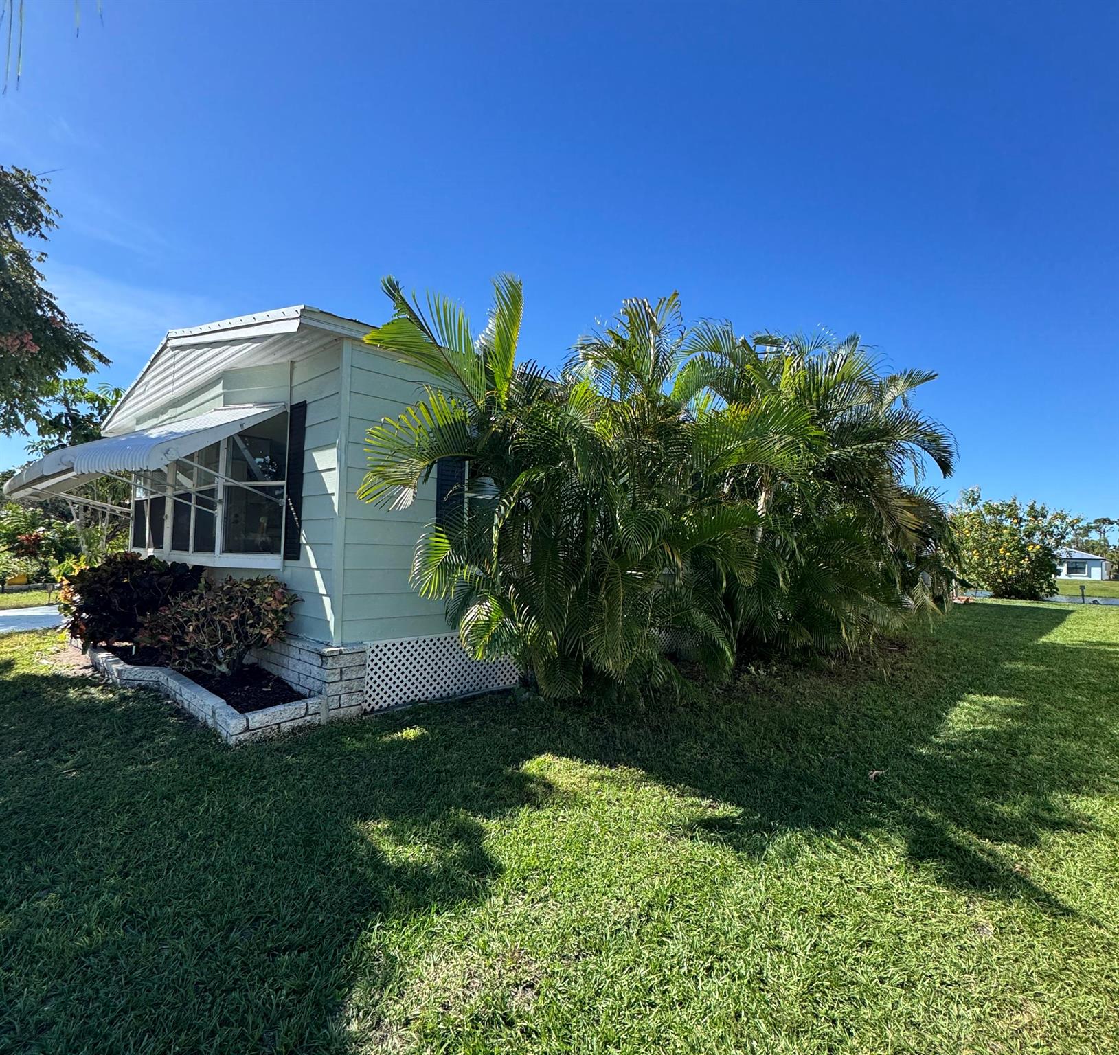 Spanish Lakes Country Clu - Residential