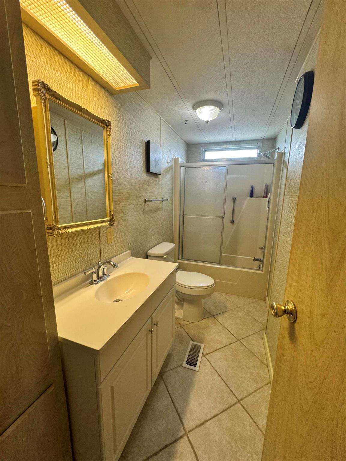 Spanish Lakes Country Clu - Residential