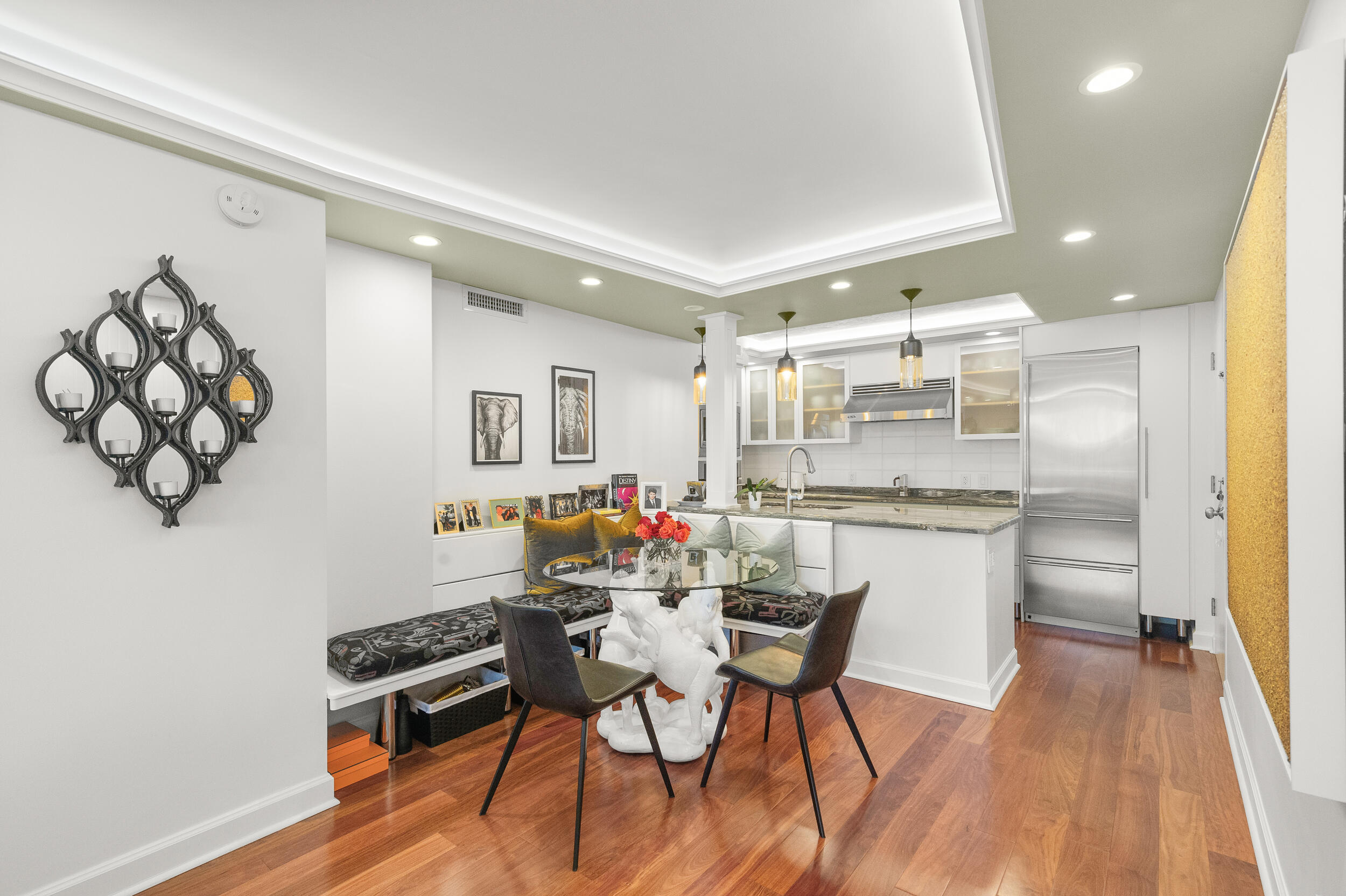 EVERGLADES PLAZA CONDO - Residential