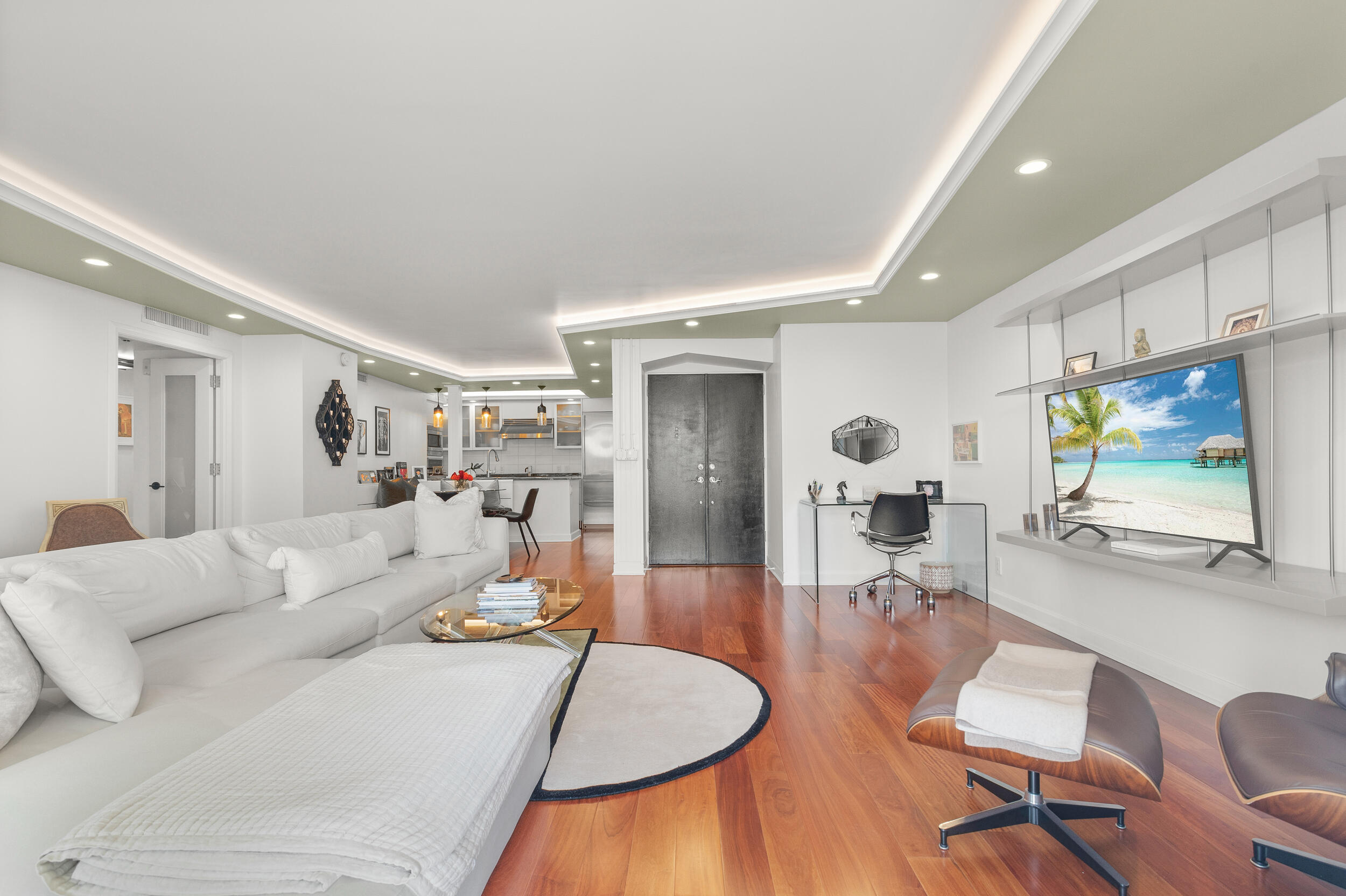 EVERGLADES PLAZA CONDO - Residential