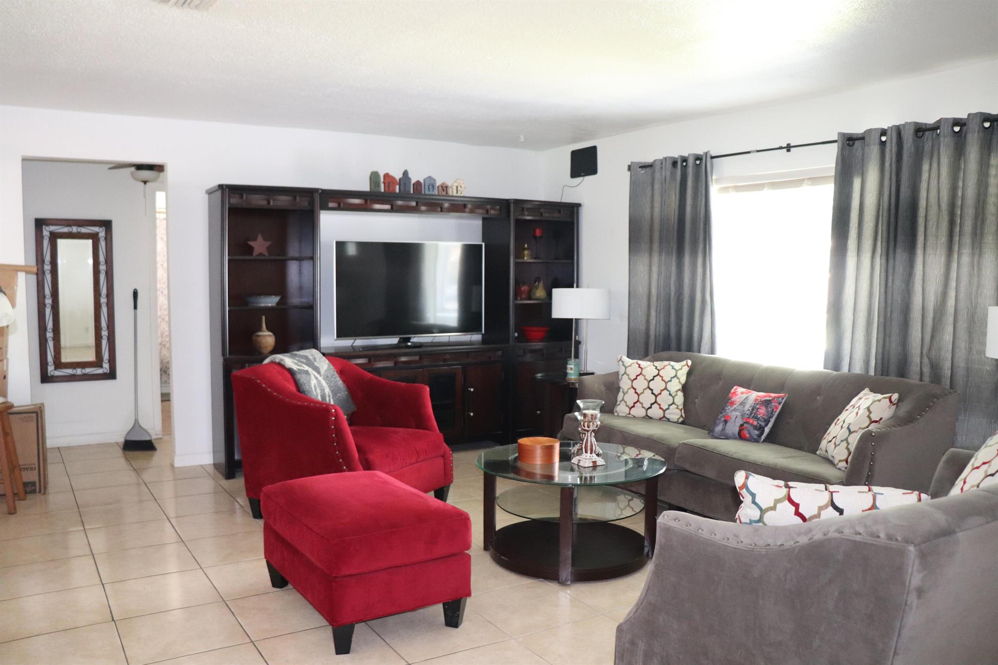 1020 NW 74th Avenue
