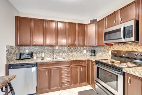 4049 Wolverton C, Boca Raton, FL MLS: R11085176