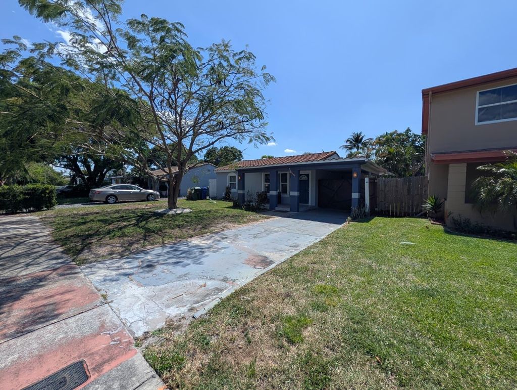 Photo of 1629 NW 5th Avenue, Fort Lauderdale, FL 33311 (MLS # B26025618)