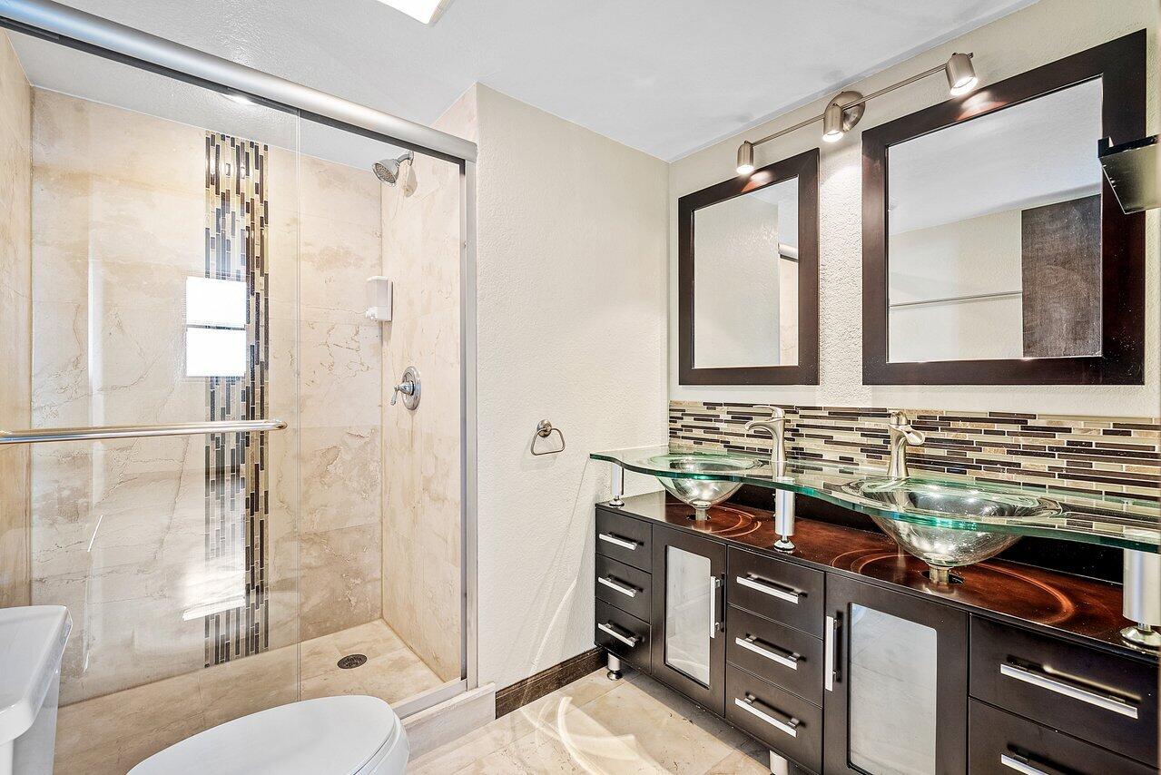 DEER CREEK COUNTRY CLUB - Residential