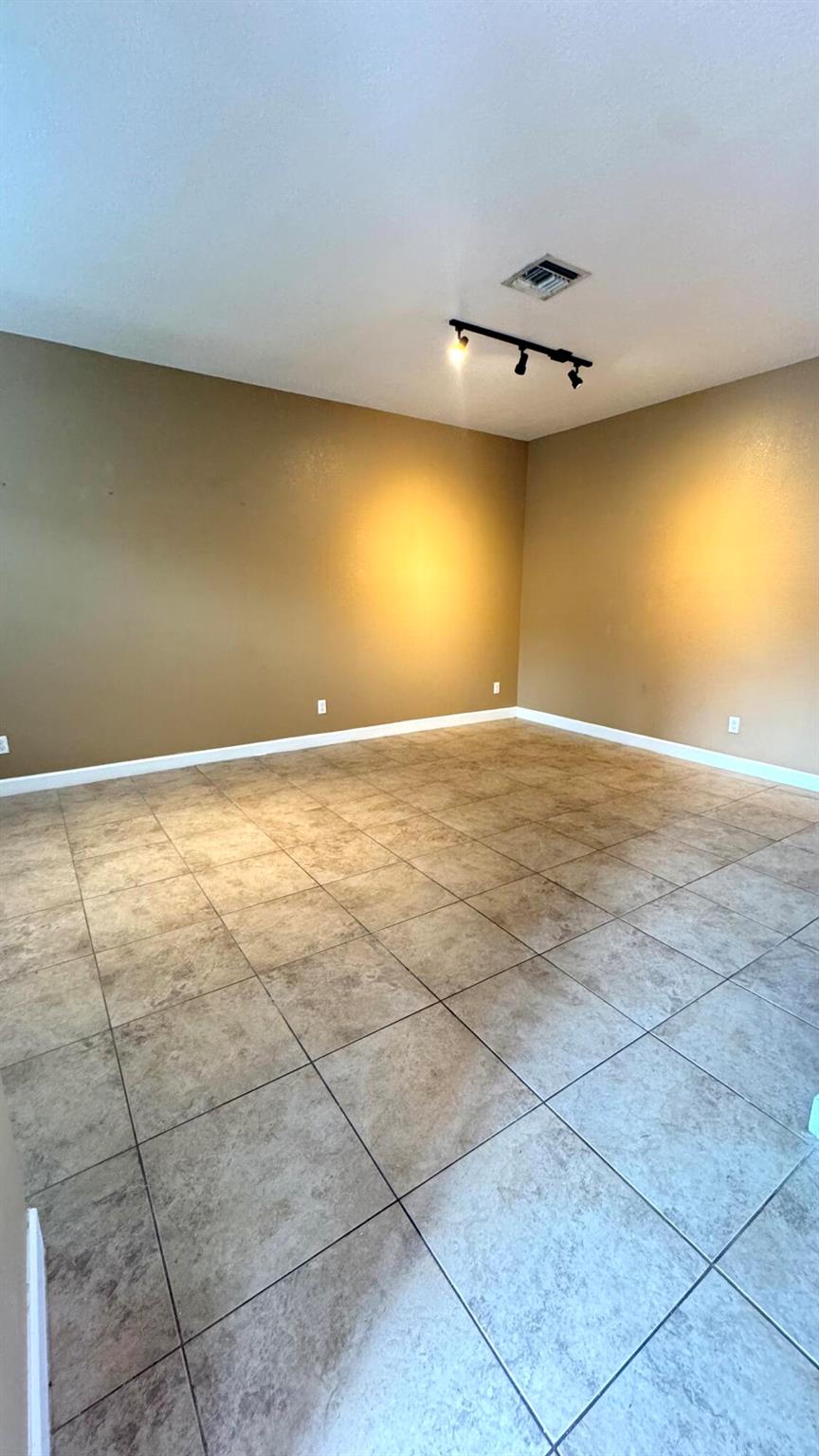 4324 Maybelle Lane