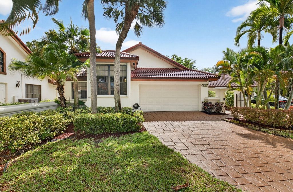 Photo of 21700 Club Villa Terrace, Boca Raton, FL 33433 (MLS # B26005356)