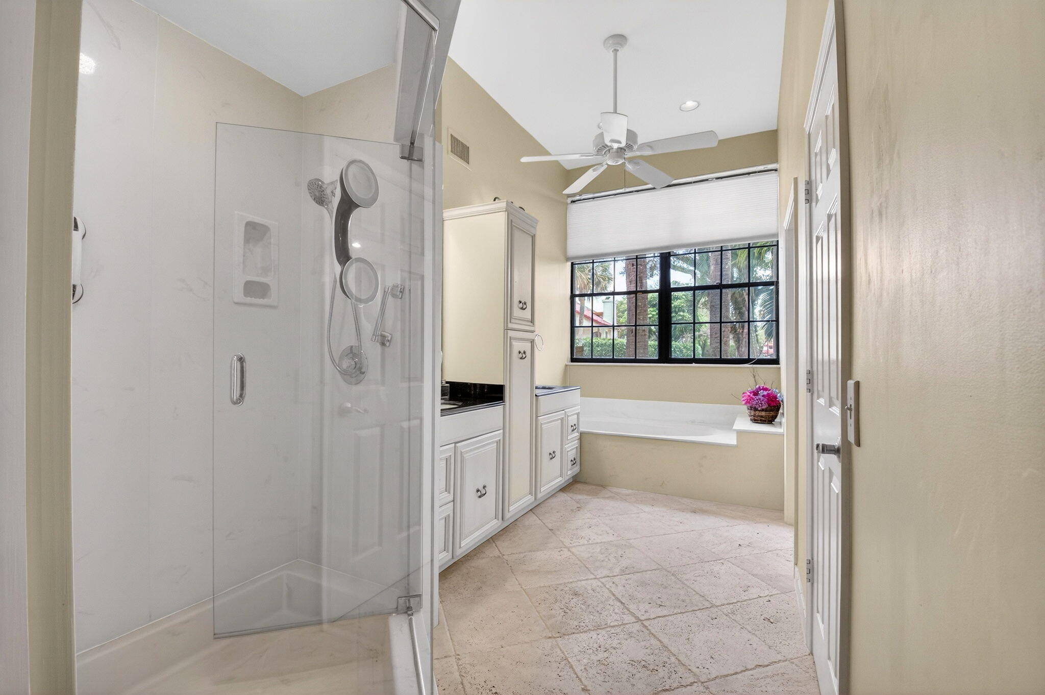 TOWN PLACE CLUB VILLAS - Residential