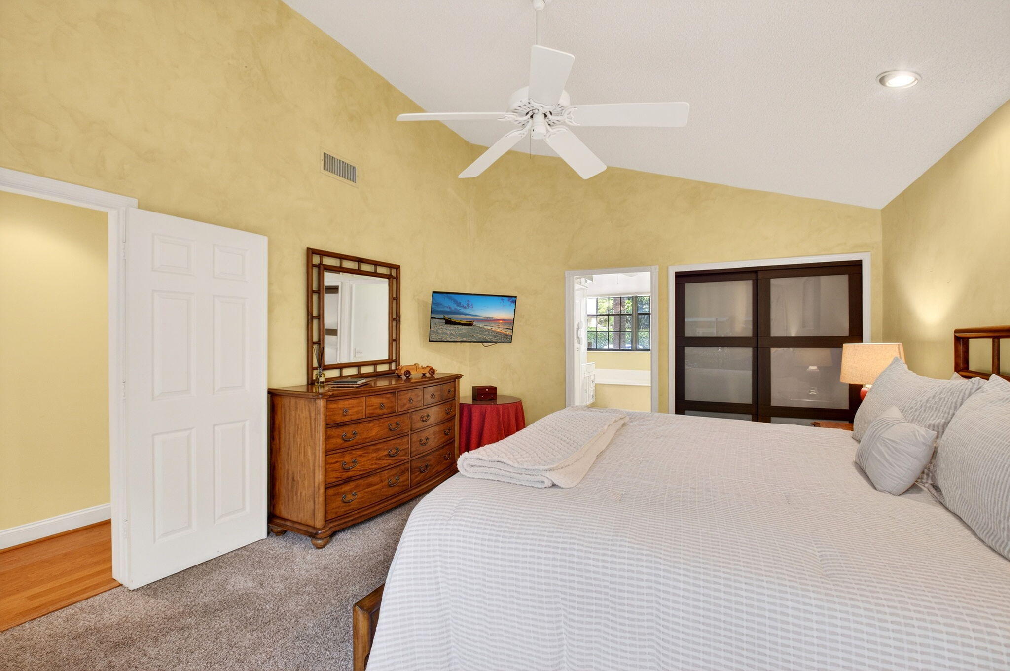 TOWN PLACE CLUB VILLAS - Residential