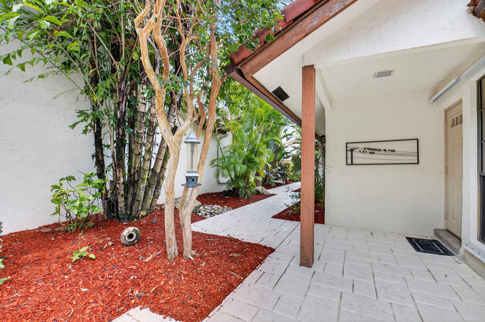 TOWN PLACE CLUB VILLAS - Residential