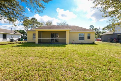 A home in Port St Lucie