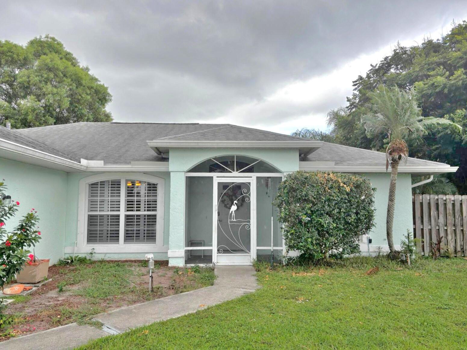 4302 SW Appleseed Road