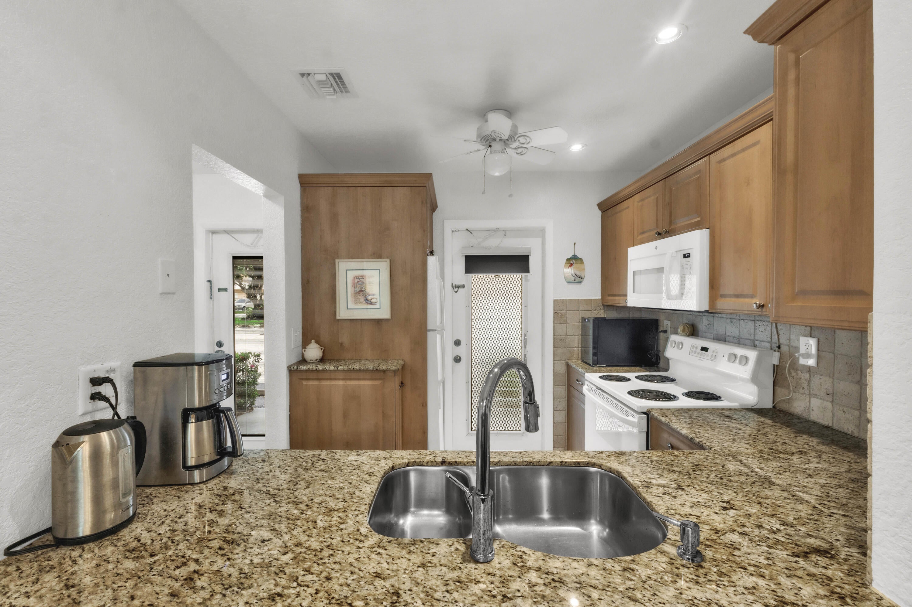 5141 W Oakland Park Boulevard 104