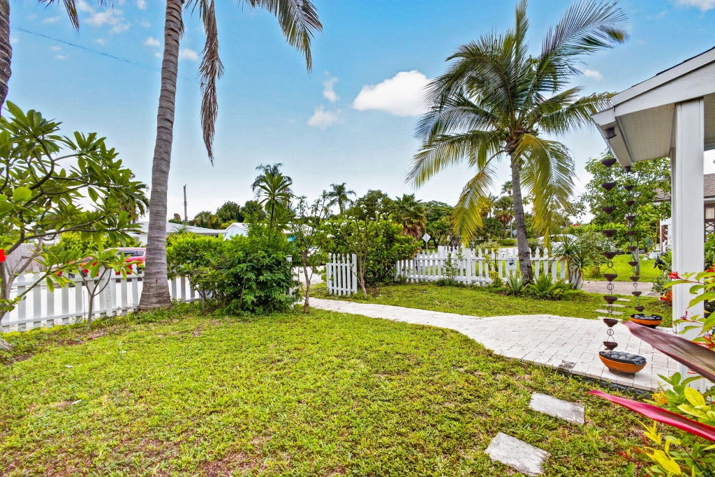 Photo of 216 E 24TH Street, Riviera Beach, FL 33404 (MLS # B26074066)