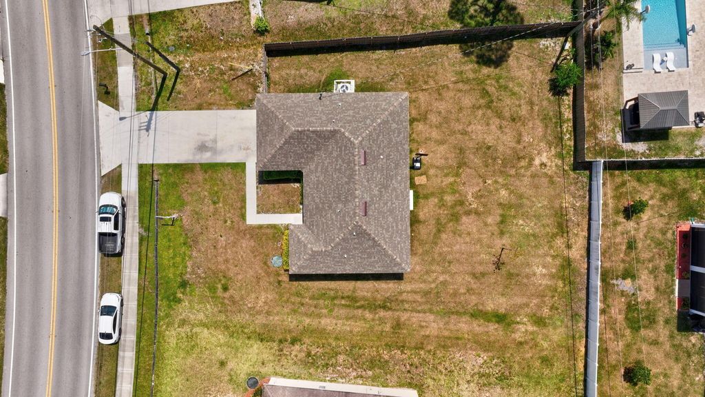 Photo of 2282 SE Melaleuca Boulevard, Port Saint Lucie, FL 34952 (MLS # R10991112)