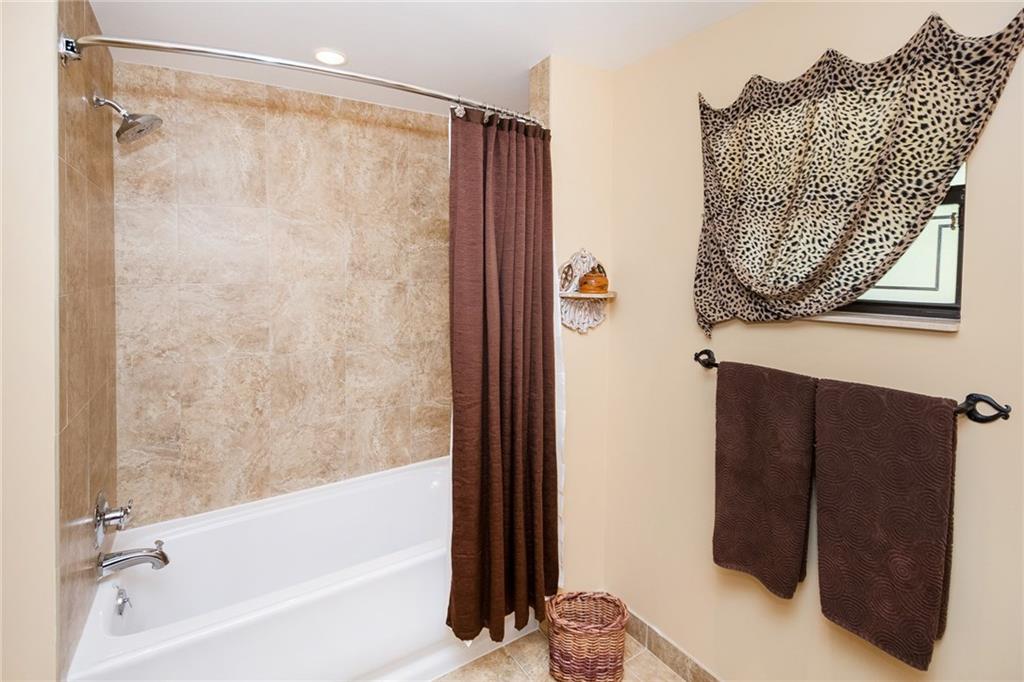 Jacaranda Country Cl - Residential