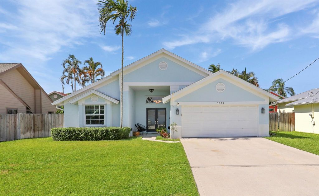 Photo of 6111 Mullin Street, Jupiter, FL 33458 (MLS # R11111756)