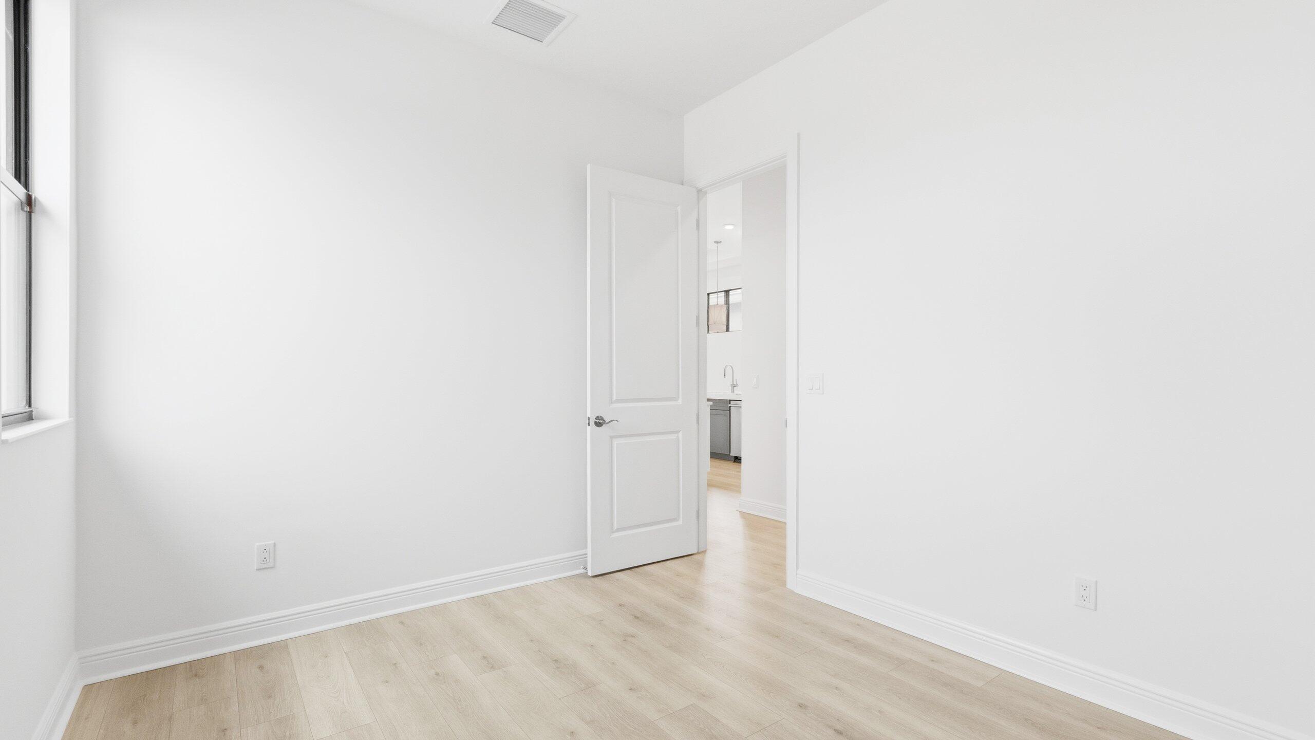 CRESSWIND PALM BEACH - Residential