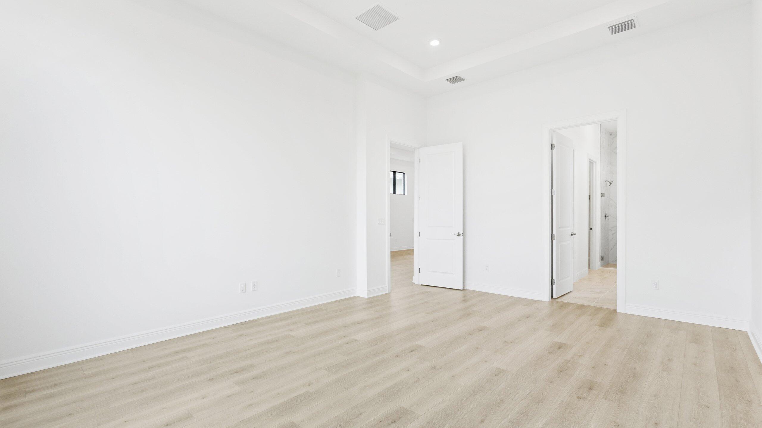 CRESSWIND PALM BEACH - Residential