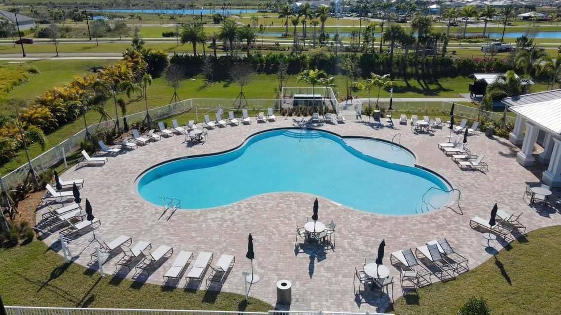 PULTE AT TRADITION PHASE - Residential