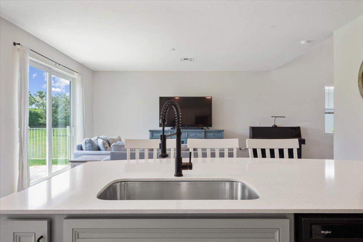 PULTE AT TRADITION PHASE - Residential