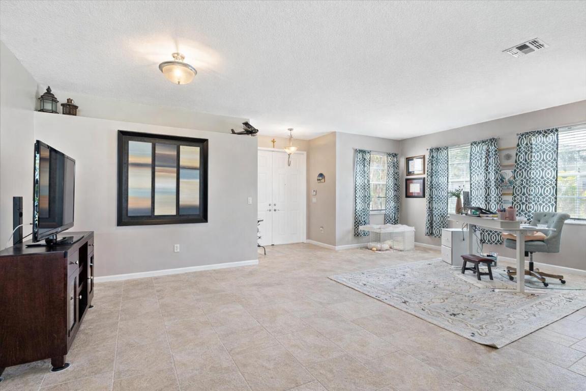 TRADITION PLAT NO 19 - Residential