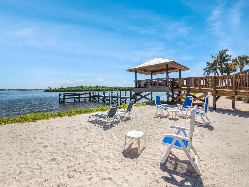 Photo of 5230 SE Schooner Oaks Way, Stuart, FL 34997 (MLS # R10945381)