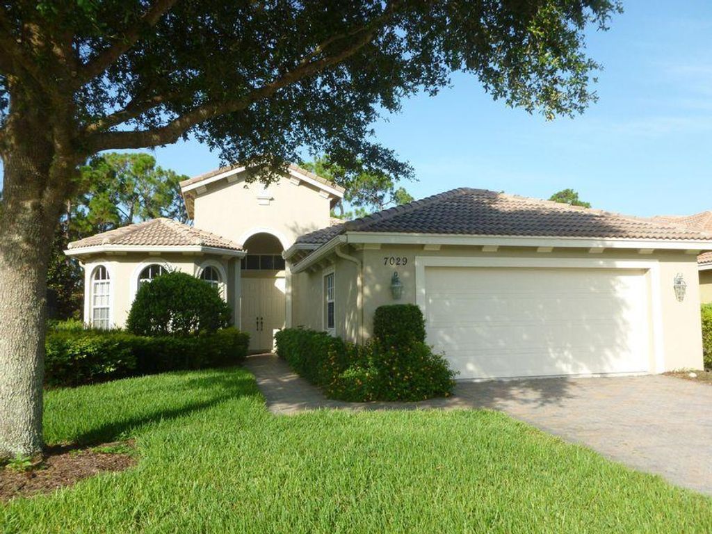 Photo of 7029 Maidstone Drive, Port Saint Lucie, FL 34986 (MLS # R10681303)