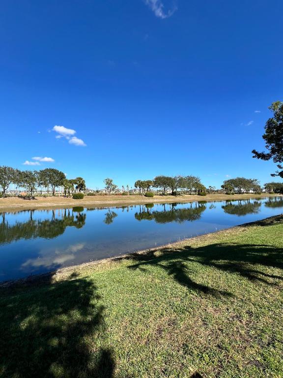 VICTORIA GROVES - Residential Lease