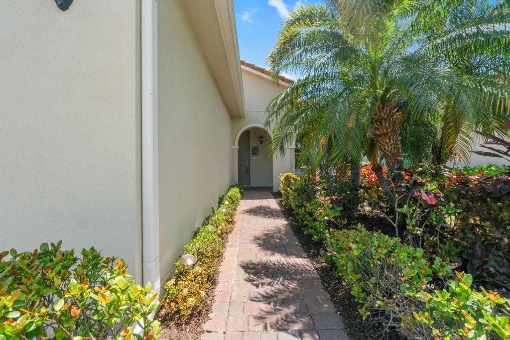 Photo of 11152 SW Birch Tree Circle, Port Saint Lucie, FL 34987 (MLS # R11085970)