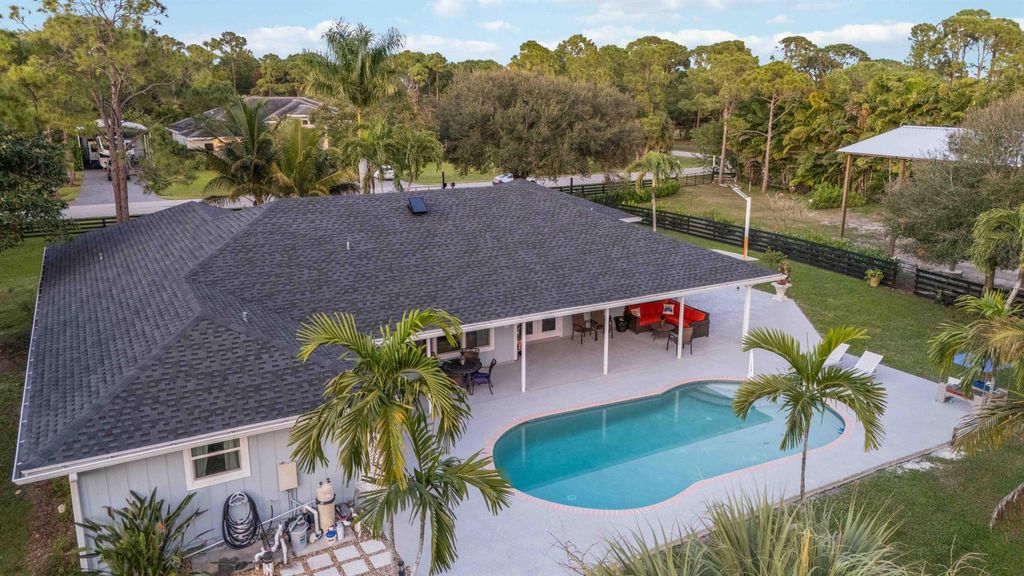 Photo of 6578 146th Road N, Palm Beach Gardens, FL 33418 (MLS # R11146543)