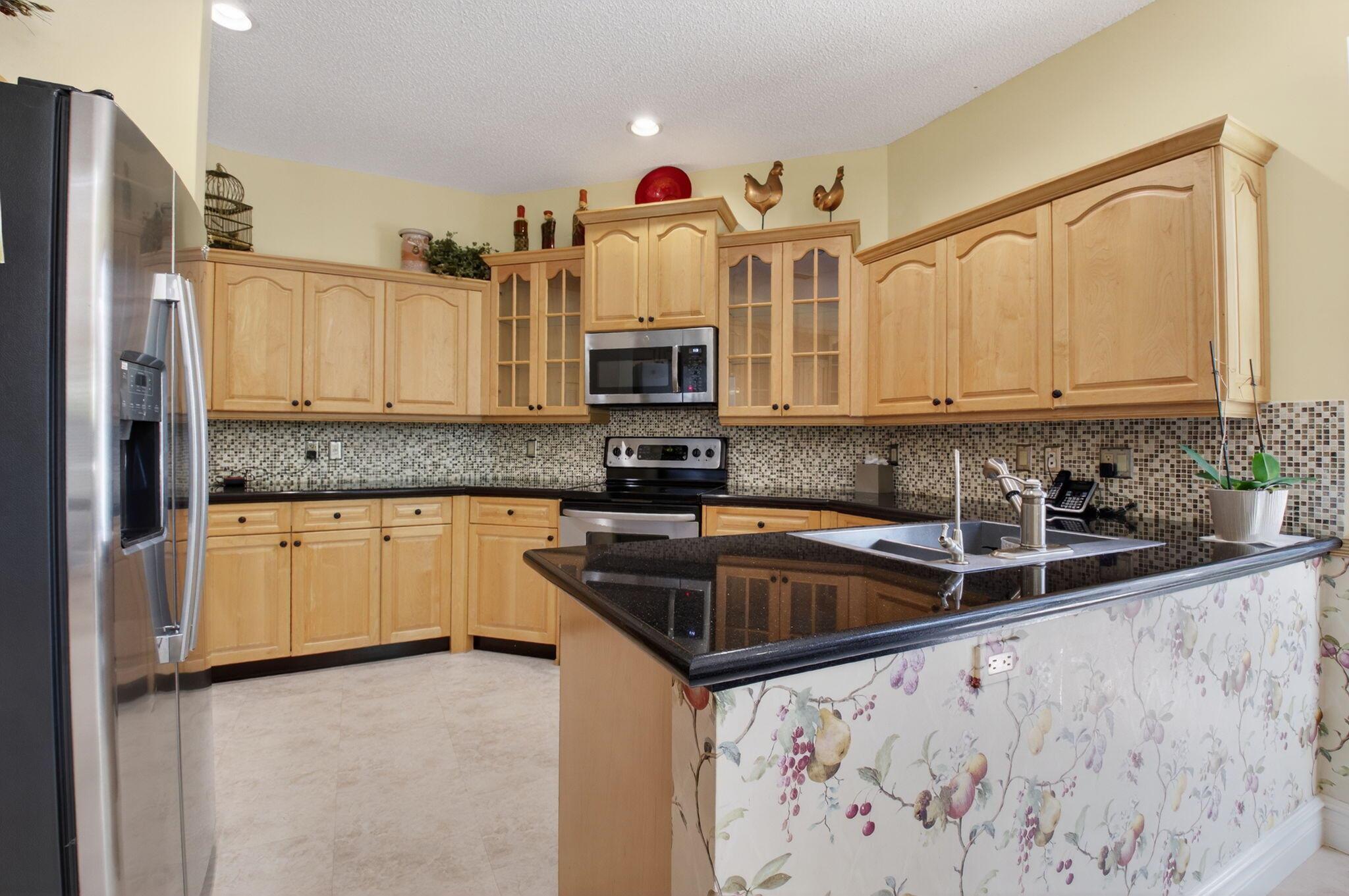 OAK RUN OF ARVIDA COUNTRY - Residential