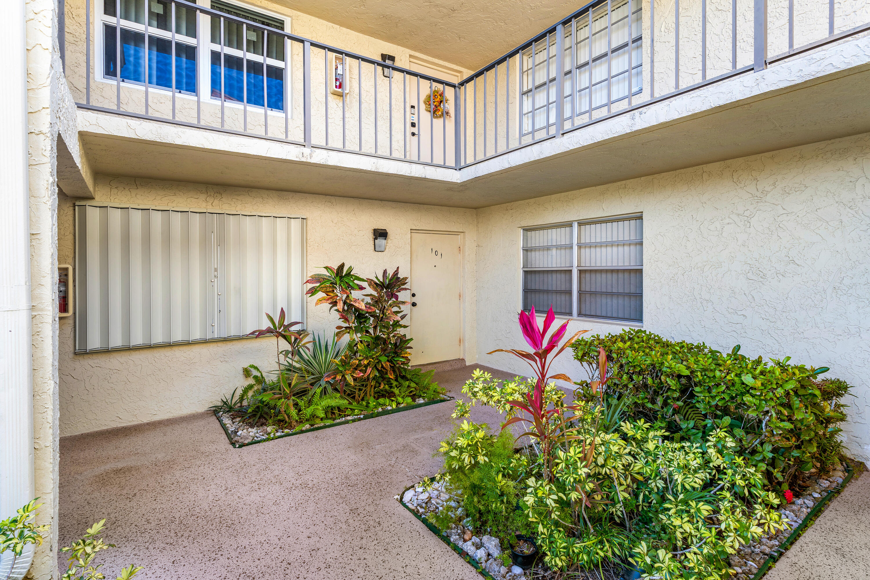 Holly Court - Residential