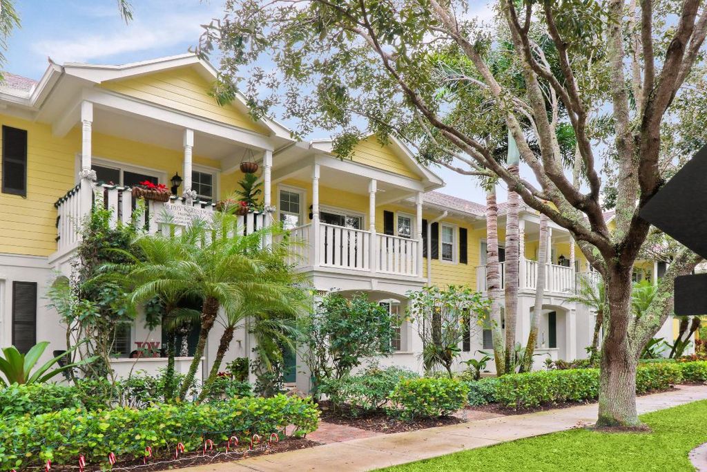 Photo of 2969 E Community Drive, Jupiter, FL 33458 (MLS # R10927608)