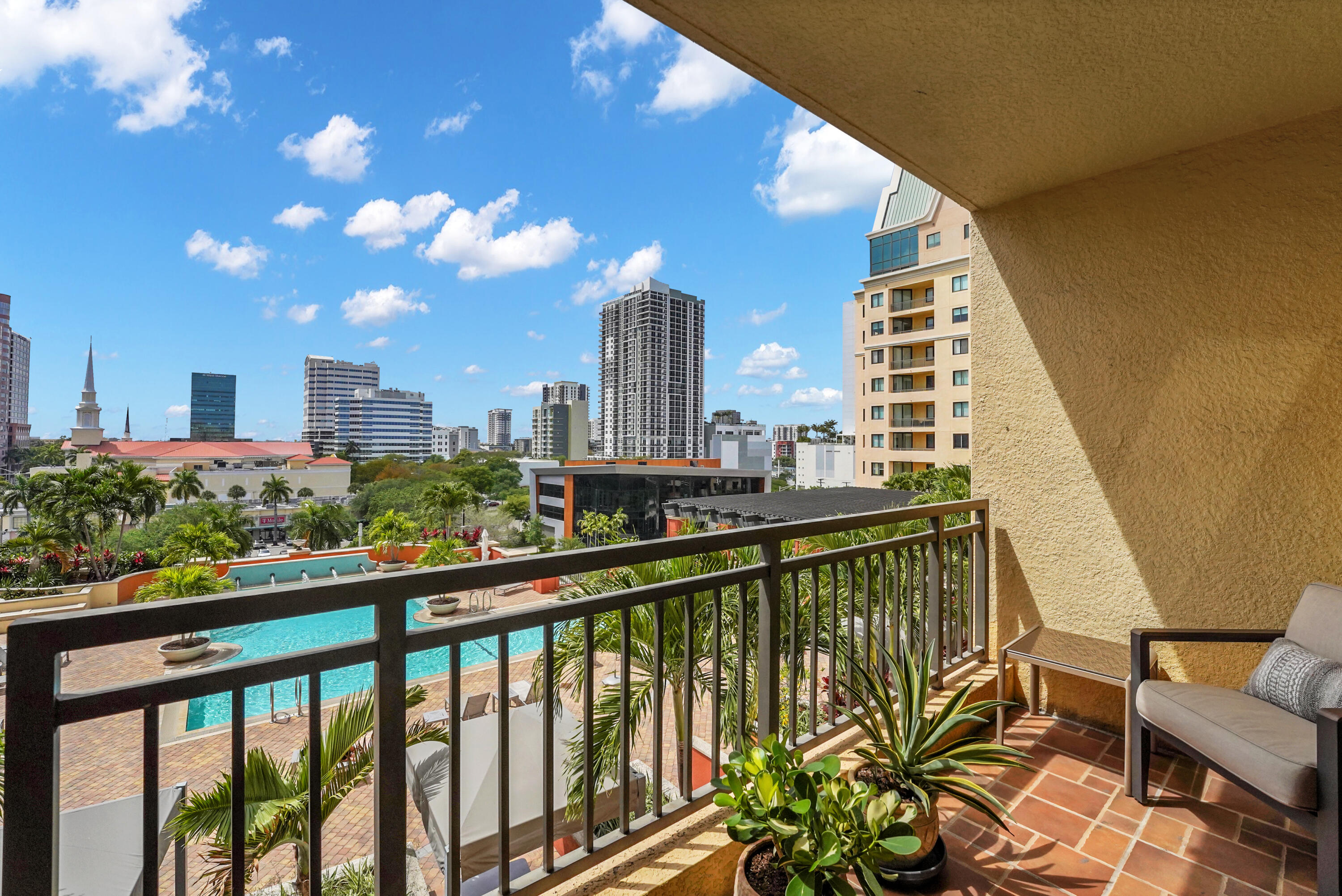 WAVERLY AT LAS OLAS CONDO - Residential