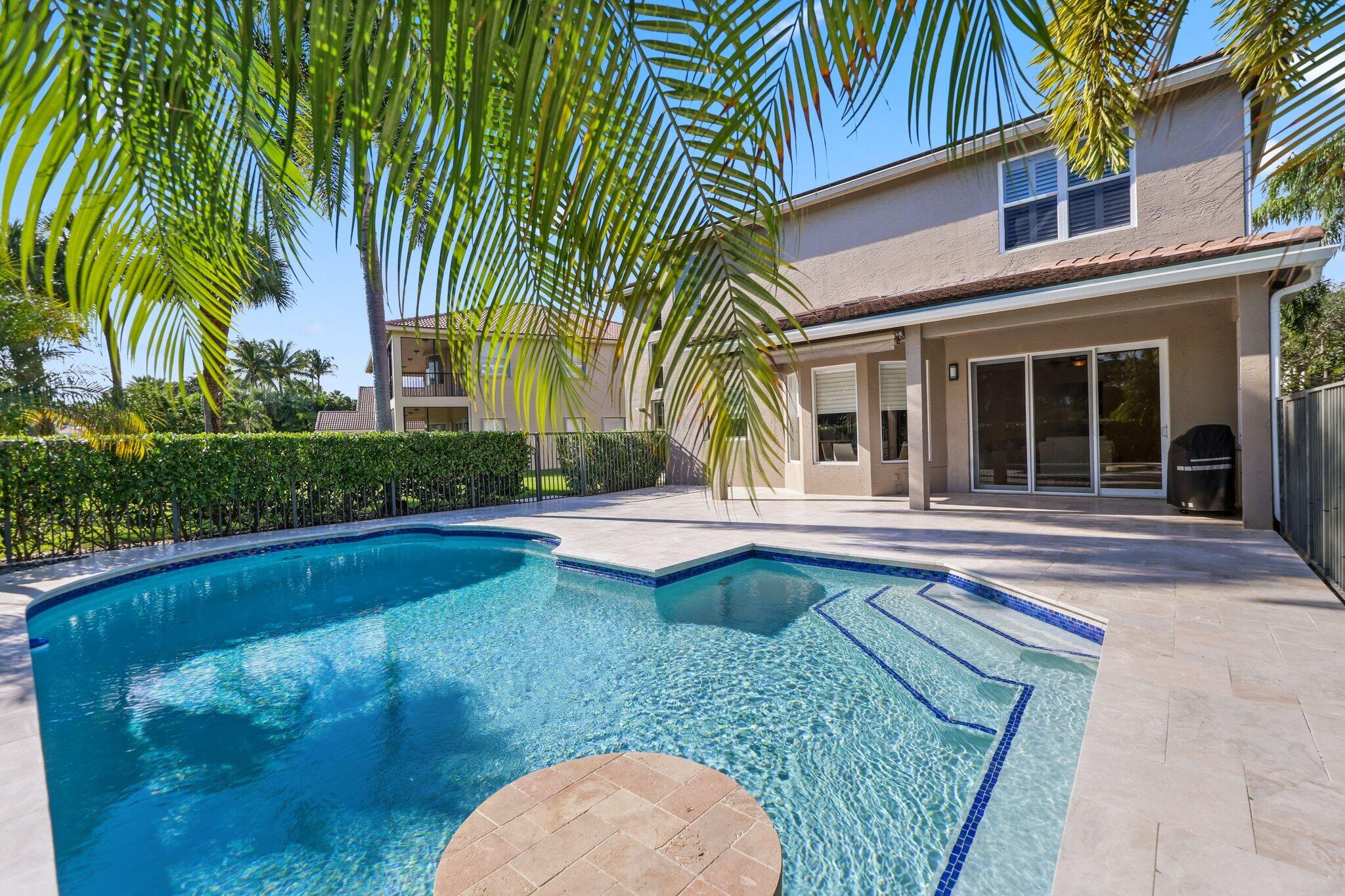 Saturnia - Residential