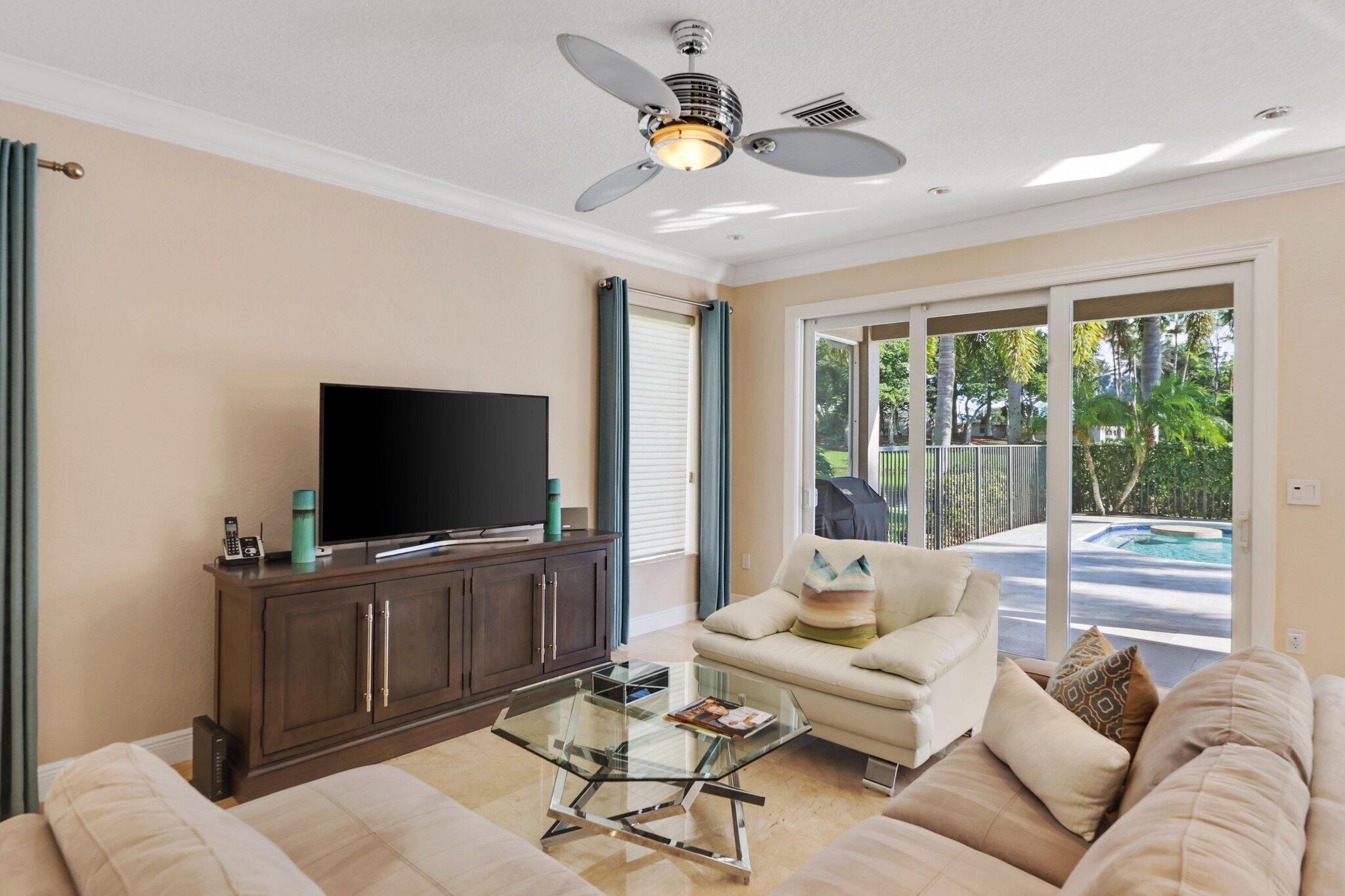 Saturnia - Residential