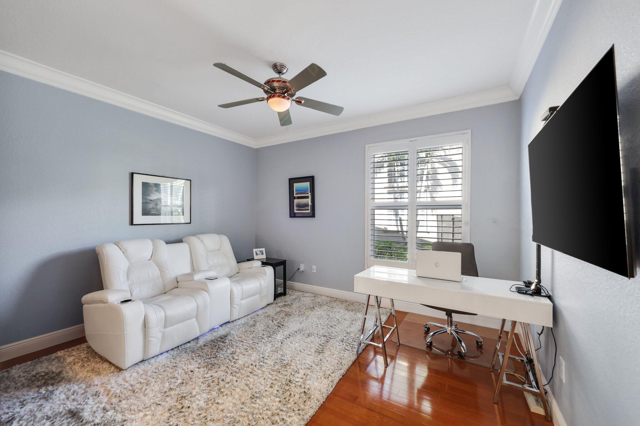 Saturnia - Residential