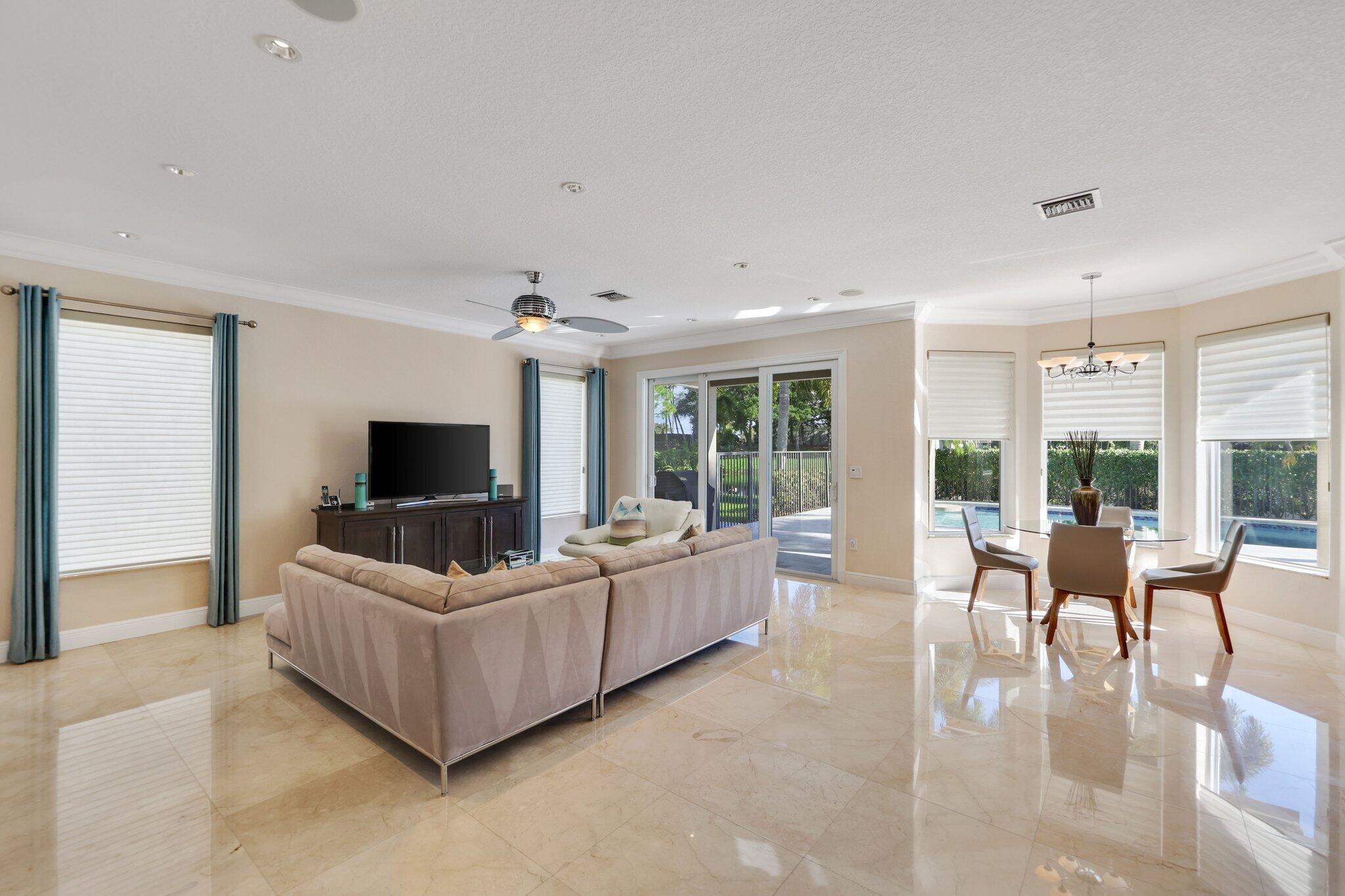 Saturnia - Residential