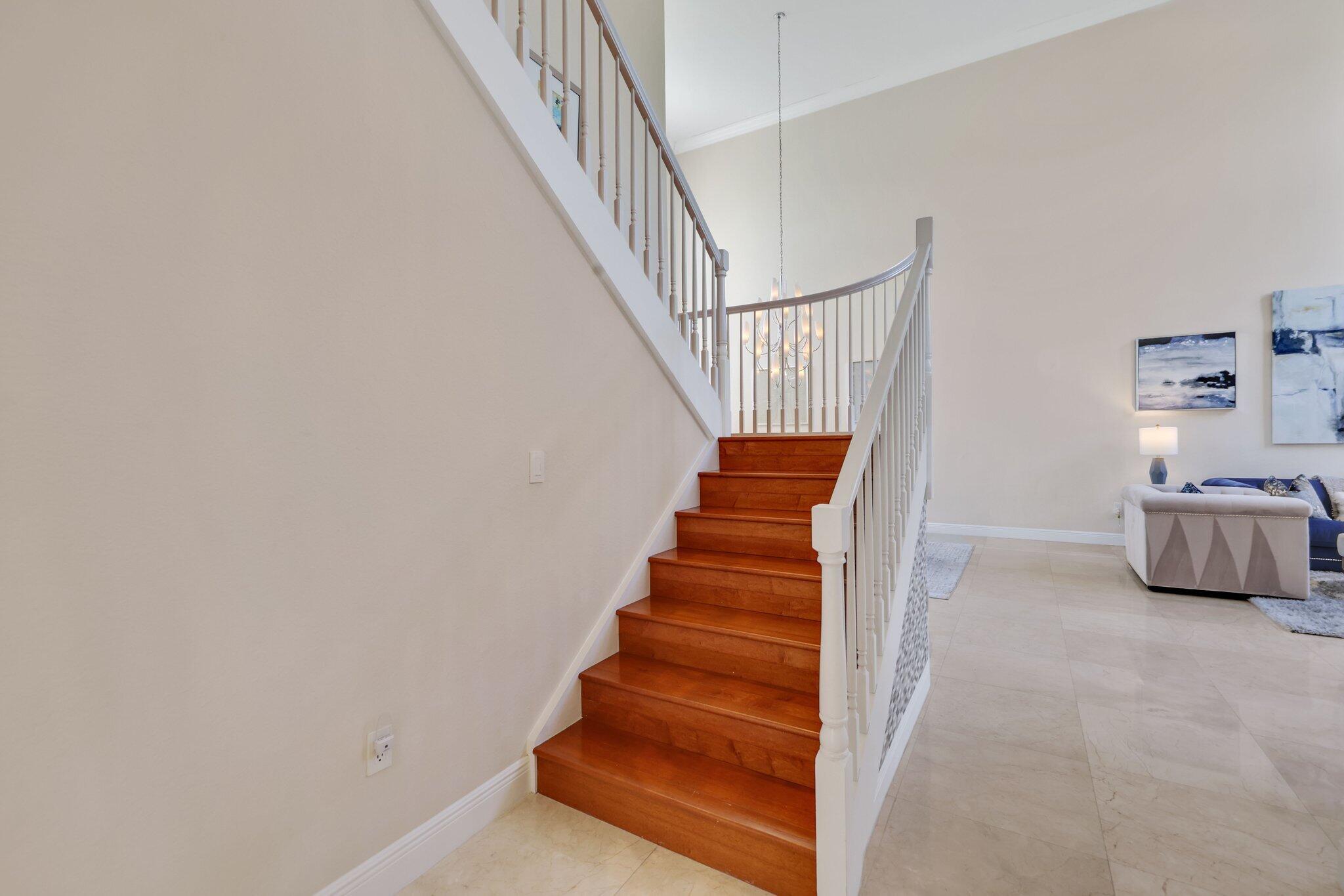 Saturnia - Residential
