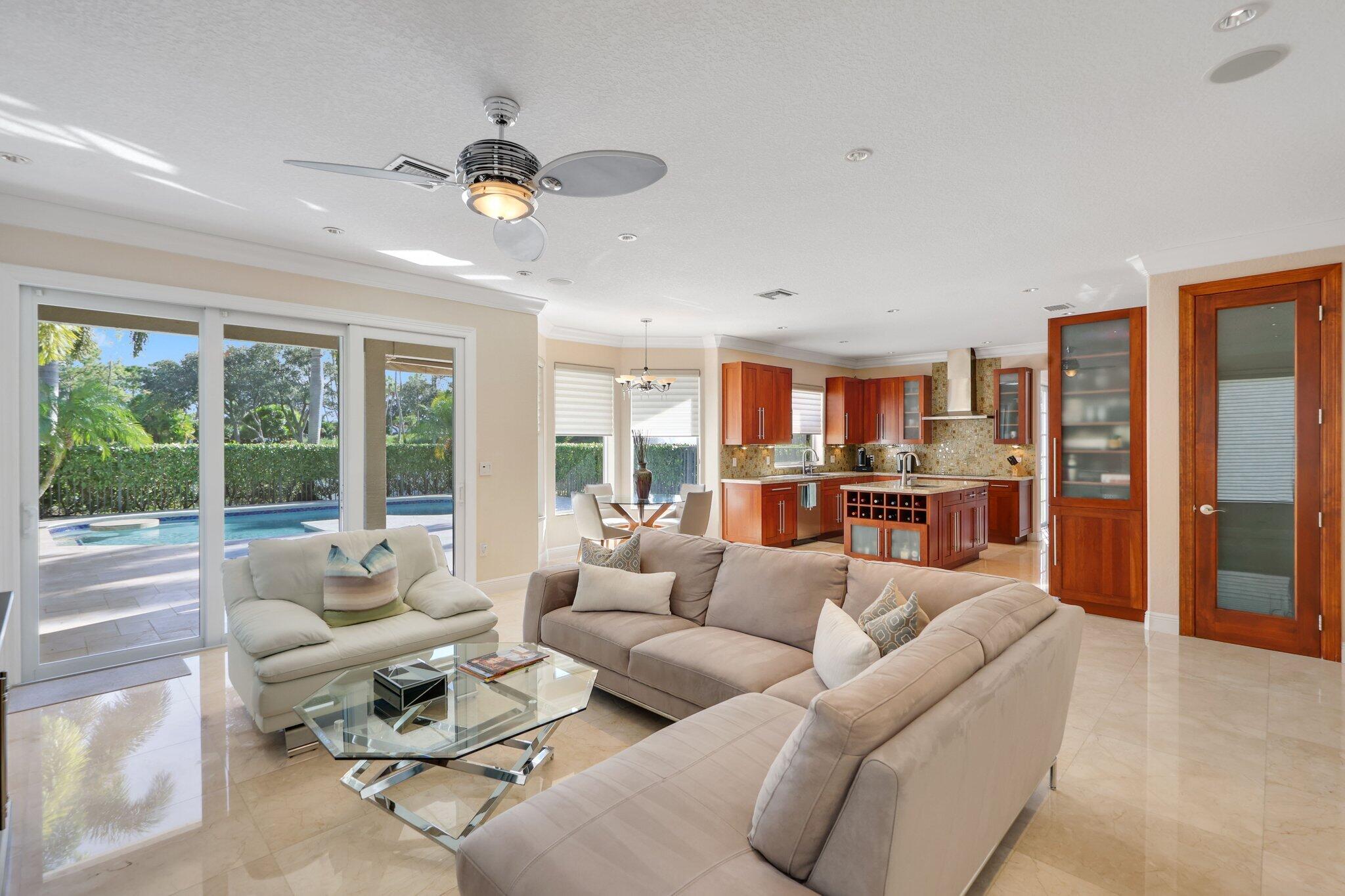 Saturnia - Residential