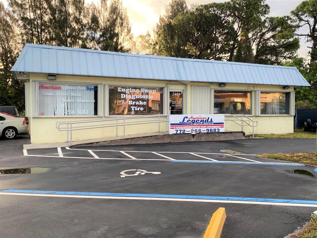 Photo of 3411 SE Dixie Highway, Stuart, FL 34997 (MLS # R10720697)