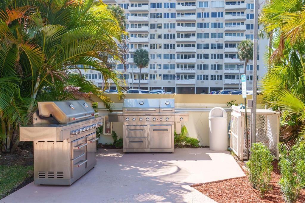Coral Ridge Towers North - Residential