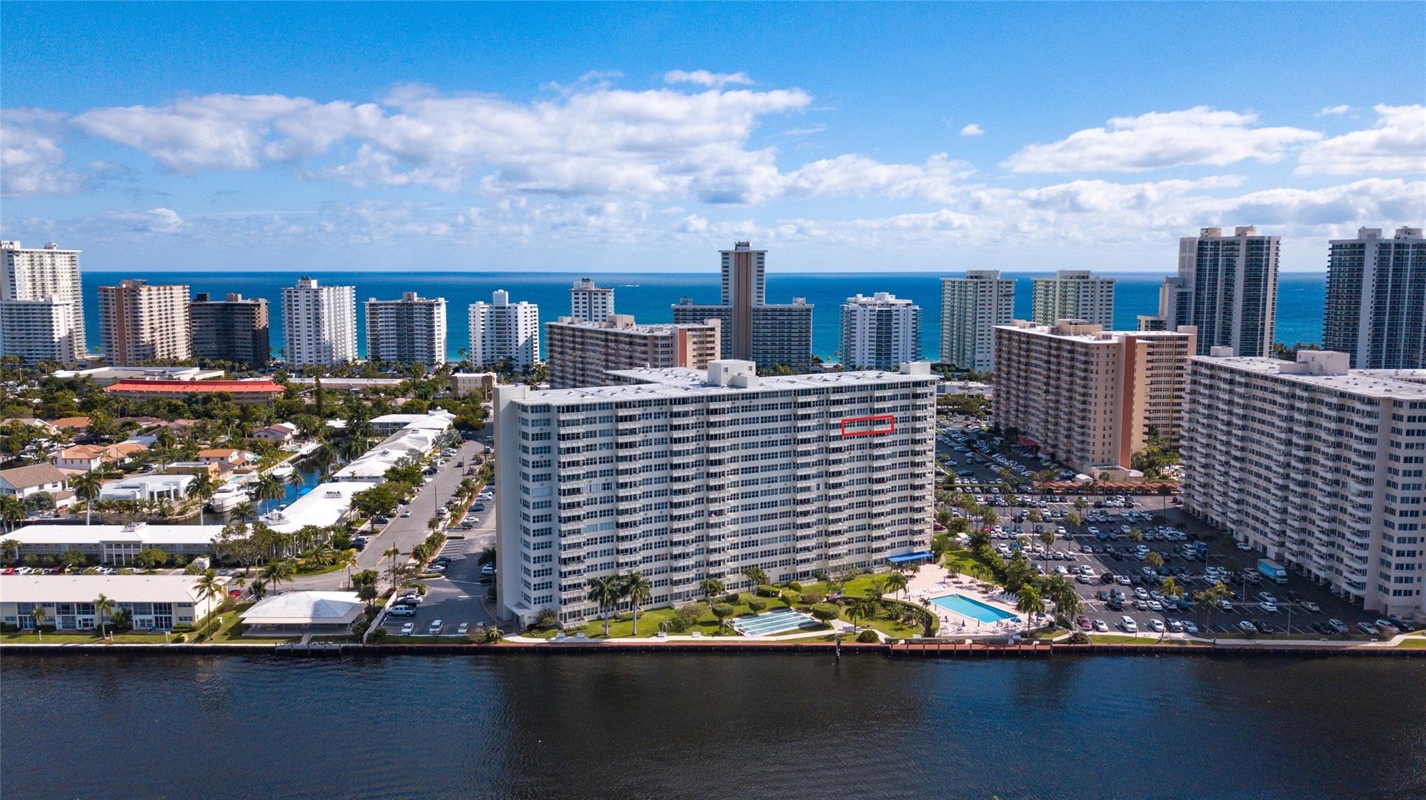 Coral Ridge Towers North - Residential