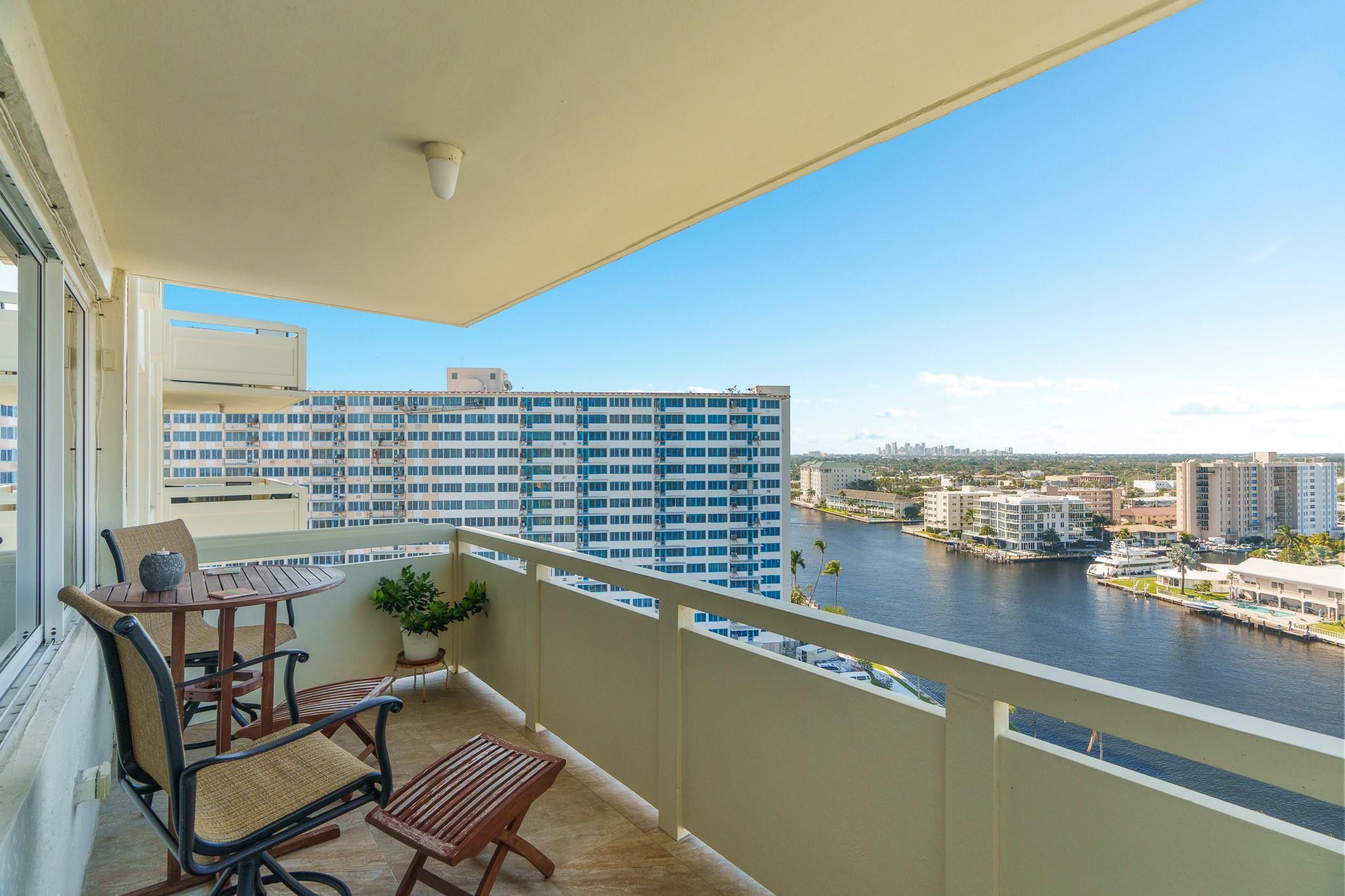 Coral Ridge Towers North - Residential