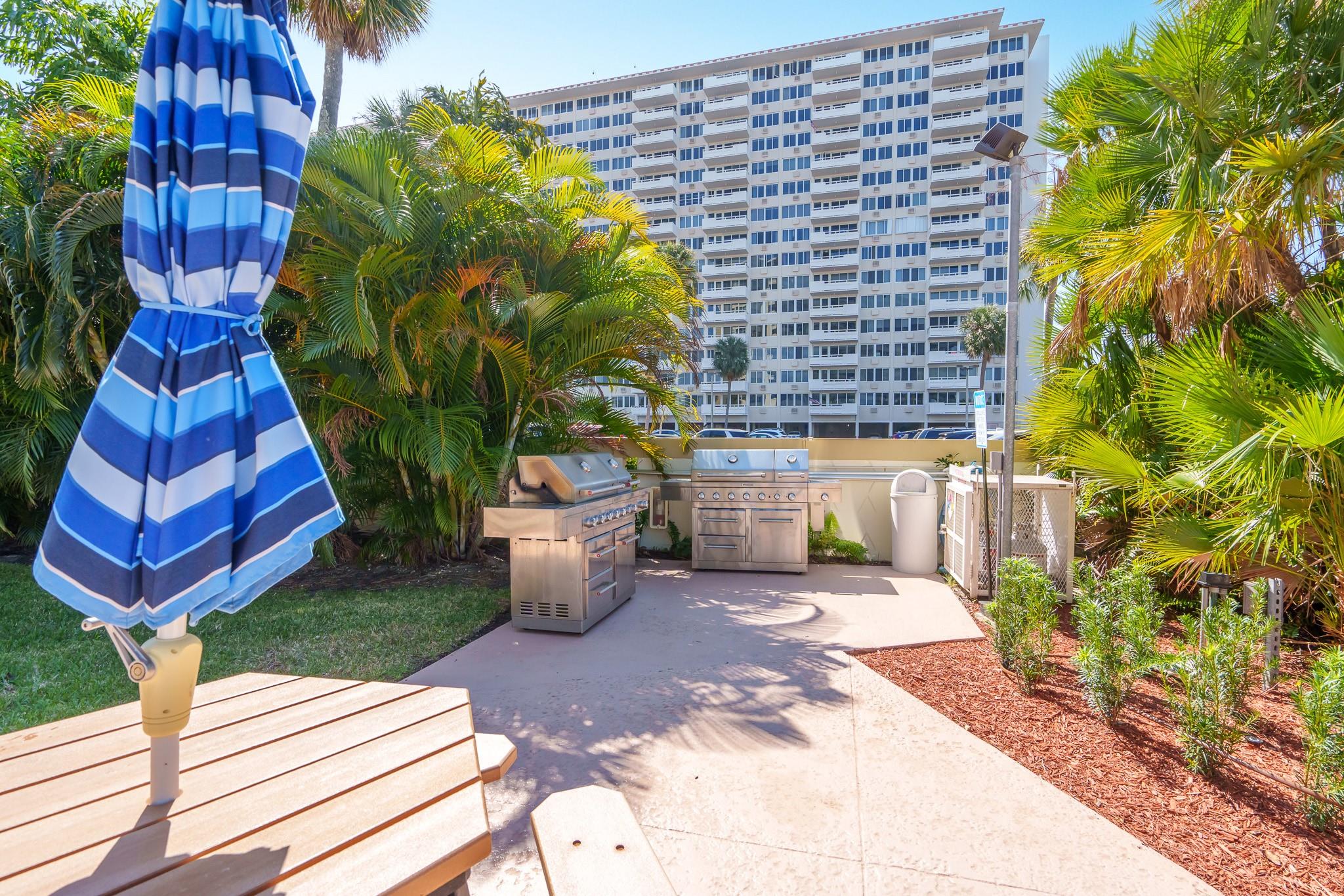 Coral Ridge Towers North - Residential