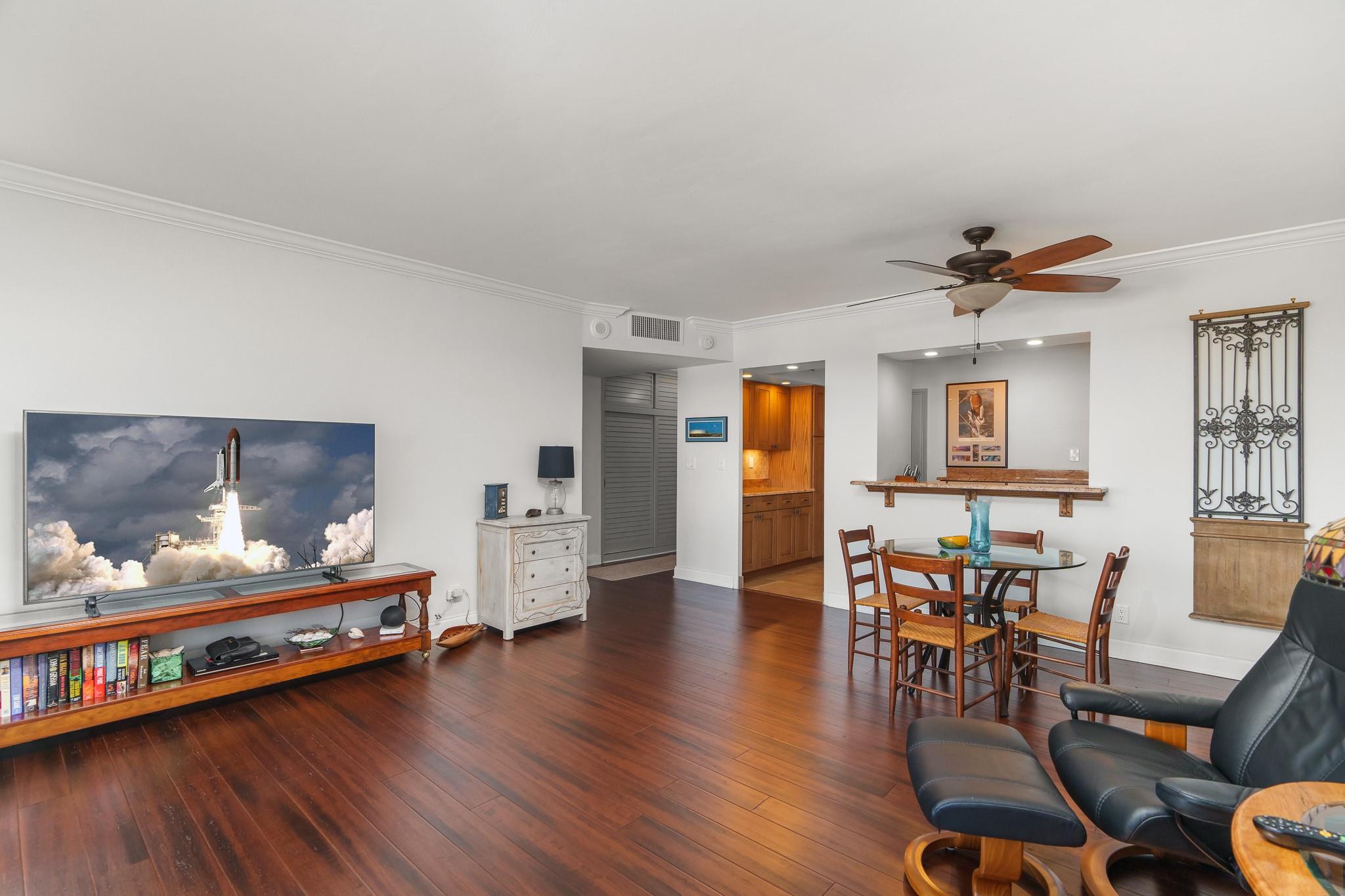 Coral Ridge Towers North - Residential