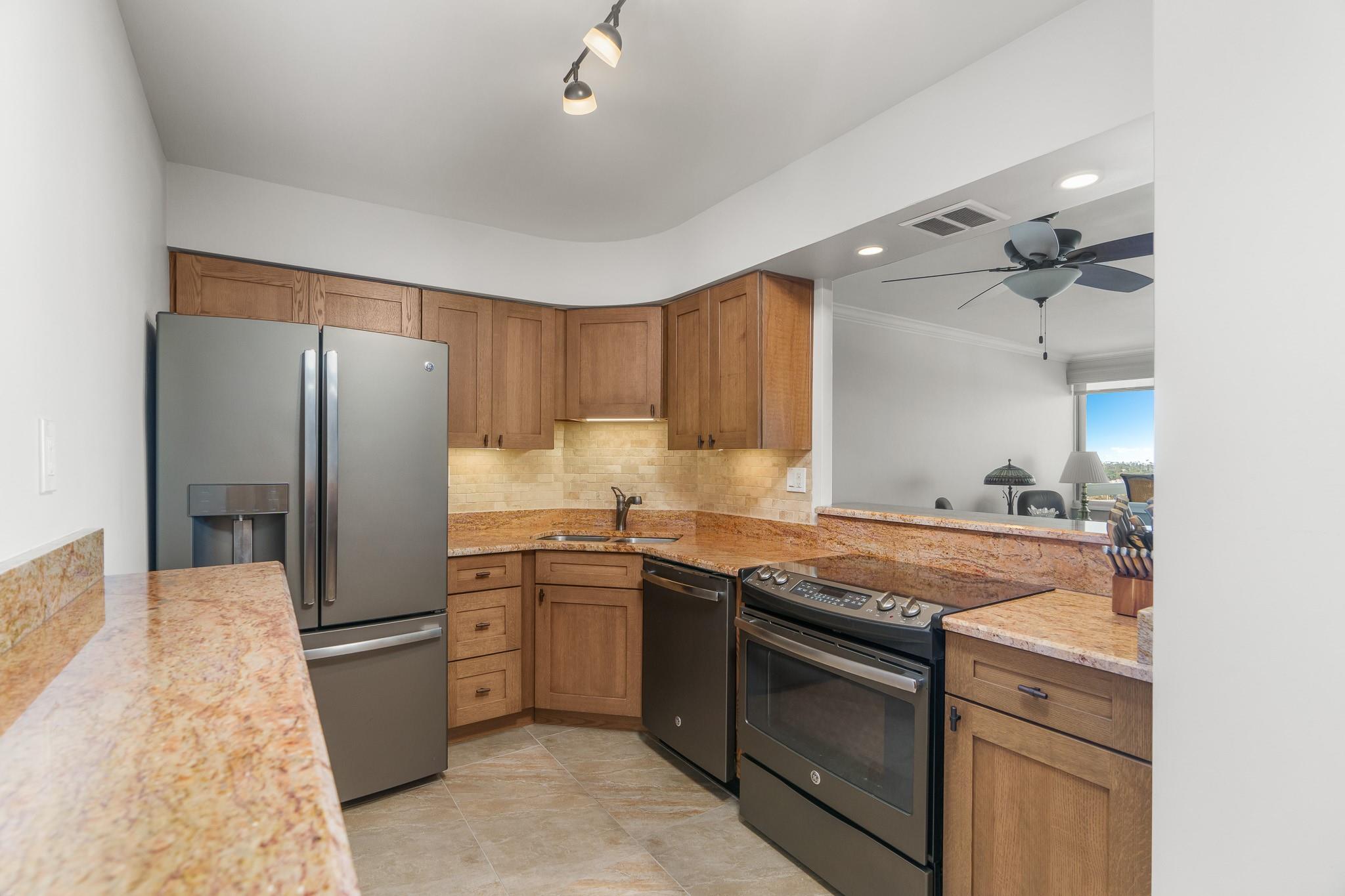 Coral Ridge Towers North - Residential