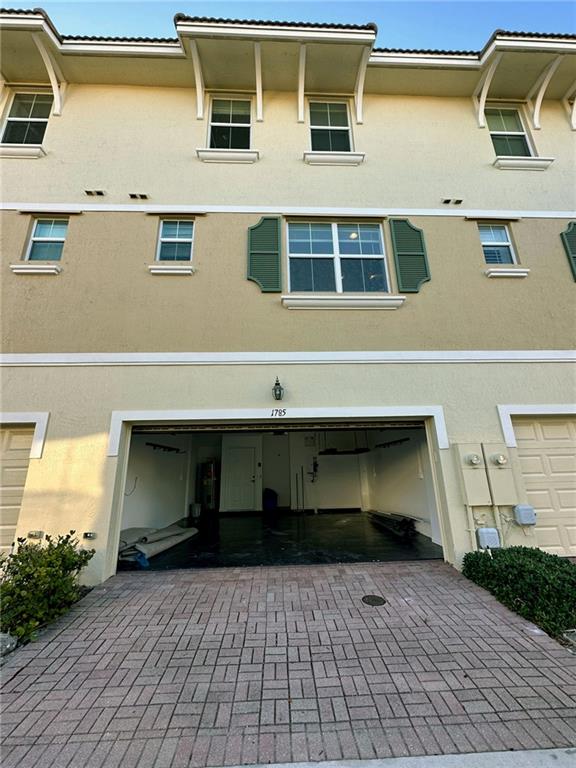 Renaissance Commons - Residential